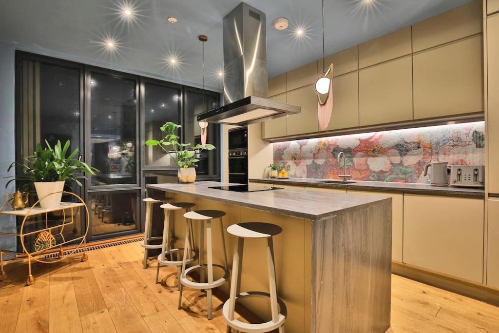 Hammock Heights! Hot Tub,Private Garage,Citycentre مانشستر المظهر الخارجي الصورة