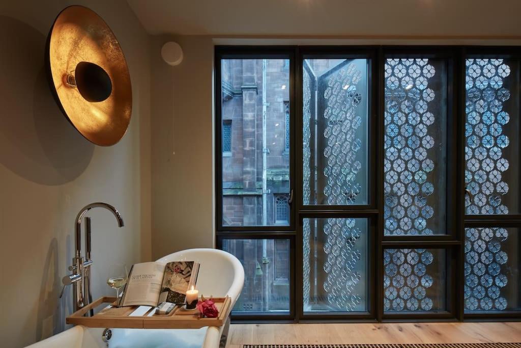 Hammock Heights! Hot Tub,Private Garage,Citycentre مانشستر المظهر الخارجي الصورة
